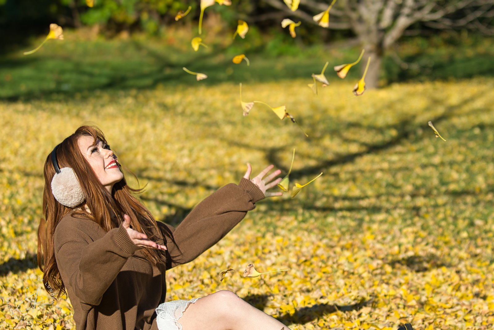 Senior portrait fall outdoor session Minneapolis Steve Lunden Photography