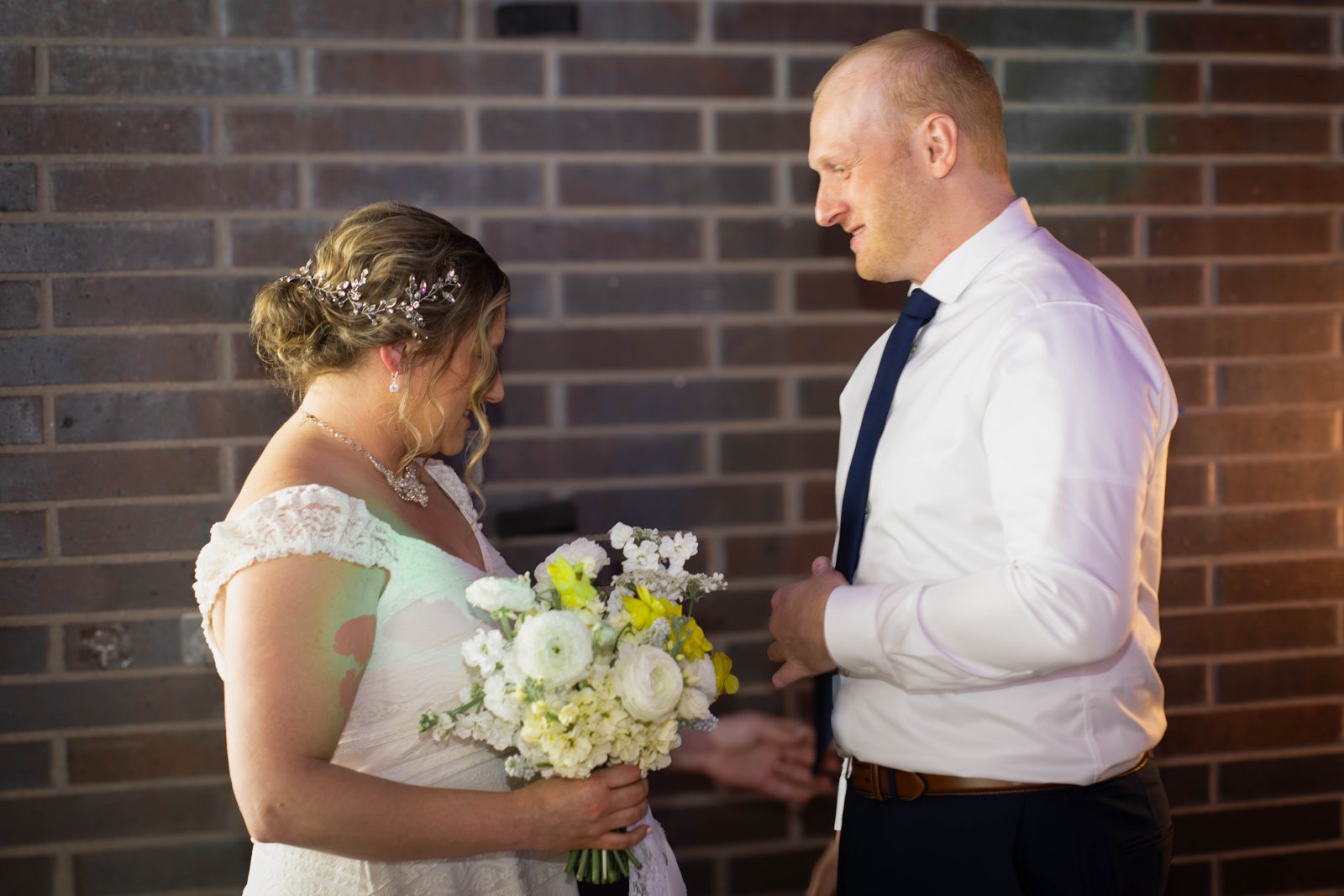 Minneapolis wedding photographer Steve Lunden, documentary style wedding photography